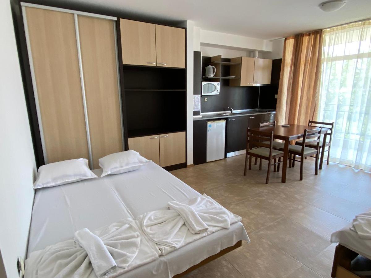 Holiday Apartments Grand Kamelia Sunny Beach Buitenkant foto