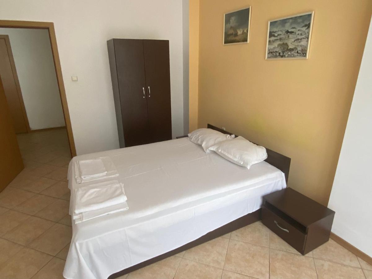 Holiday Apartments Grand Kamelia Sunny Beach Buitenkant foto