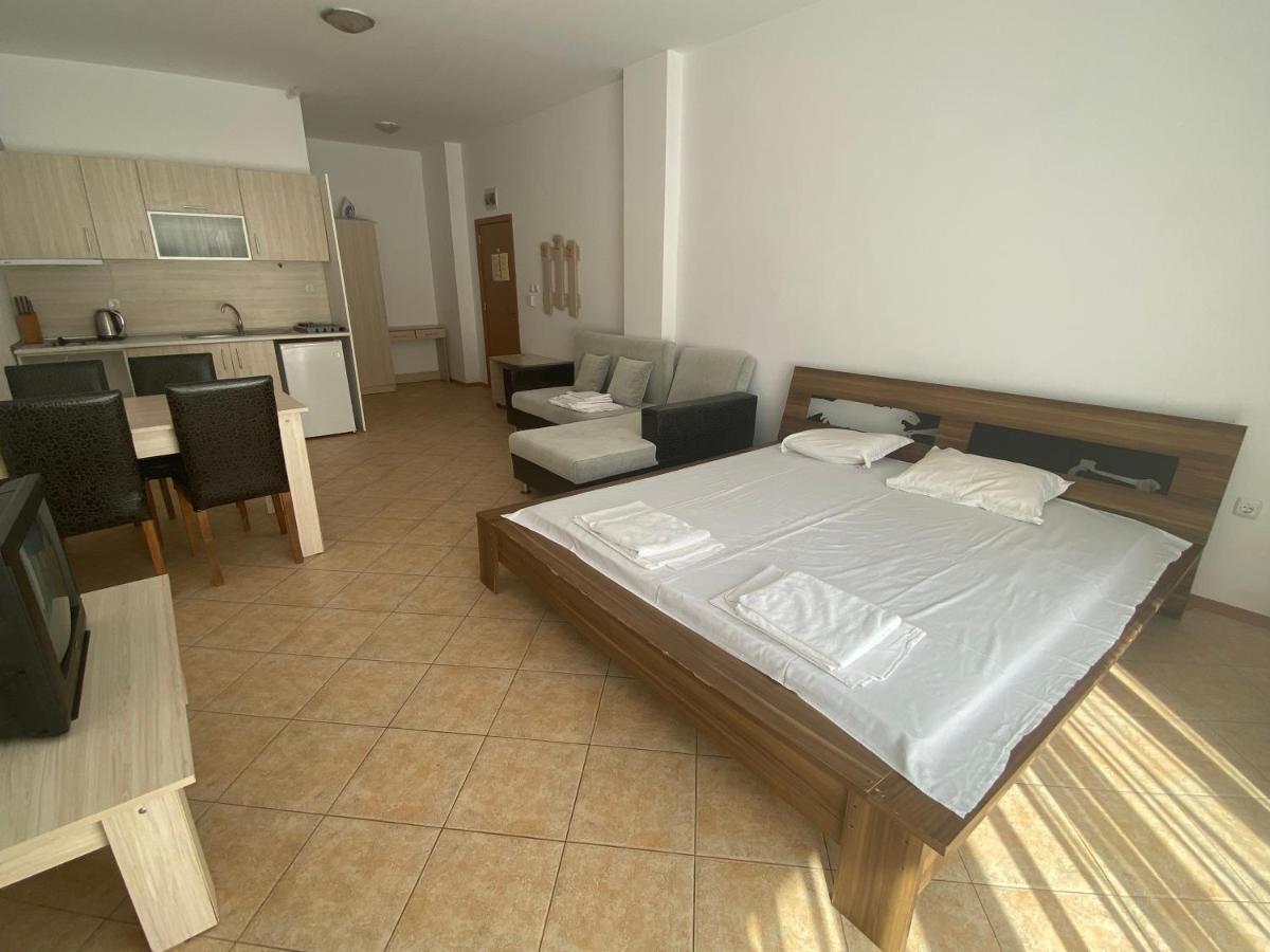 Holiday Apartments Grand Kamelia Sunny Beach Buitenkant foto