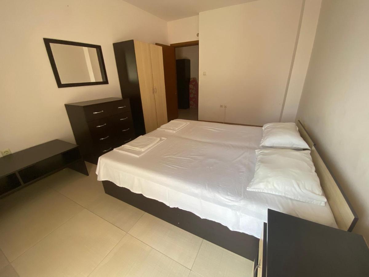 Holiday Apartments Grand Kamelia Sunny Beach Buitenkant foto